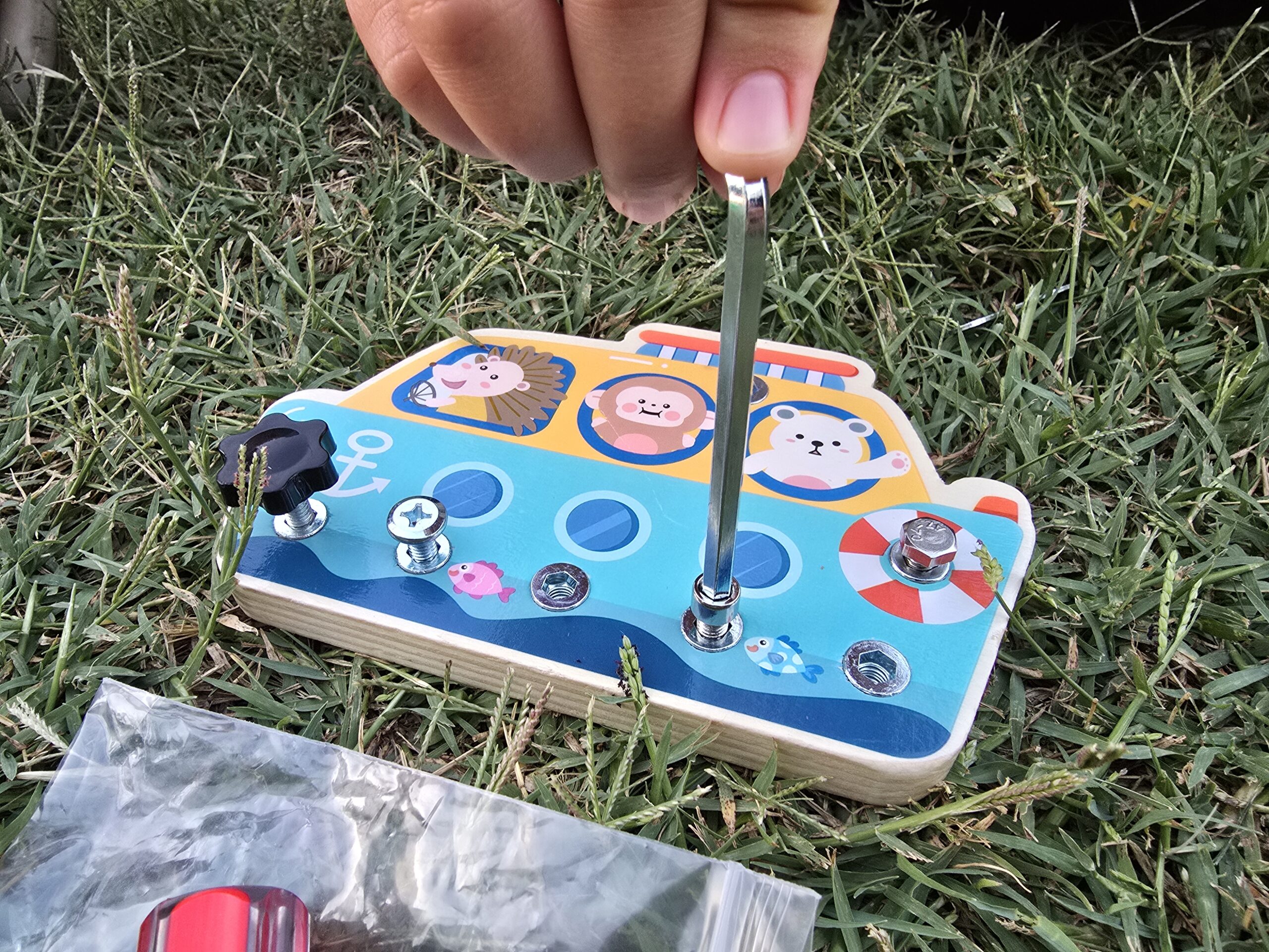 Puzzle Montessori Anije me Vida & Mjete – Lodër Edukative