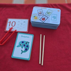 Loja me rruaza për zhvillimin e koordinimit dhe numërimit “Pinch Beads”